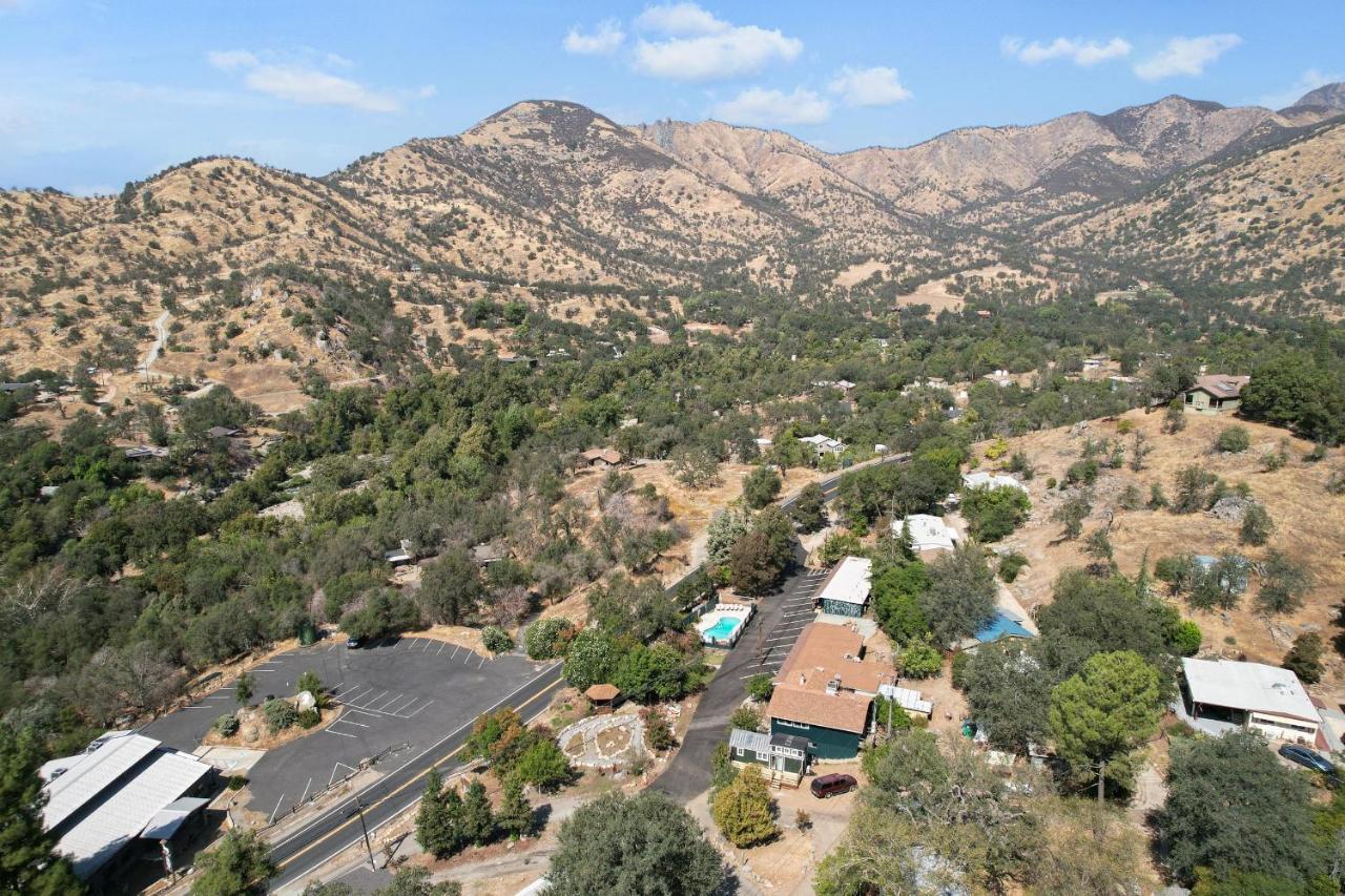 ת'רי ריברס The Belle Sequoia Motel Rm9 מראה חיצוני תמונה