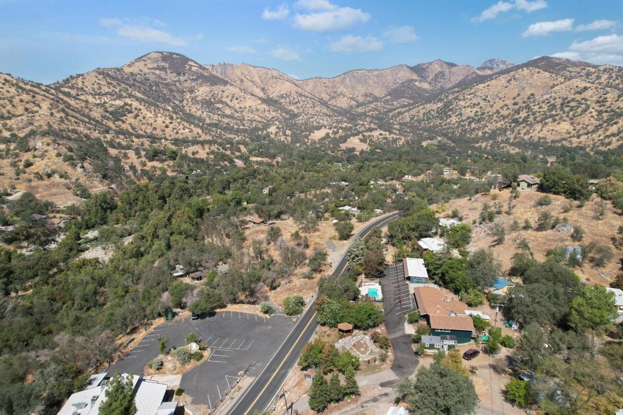 ת'רי ריברס The Belle Sequoia Motel Rm9 מראה חיצוני תמונה