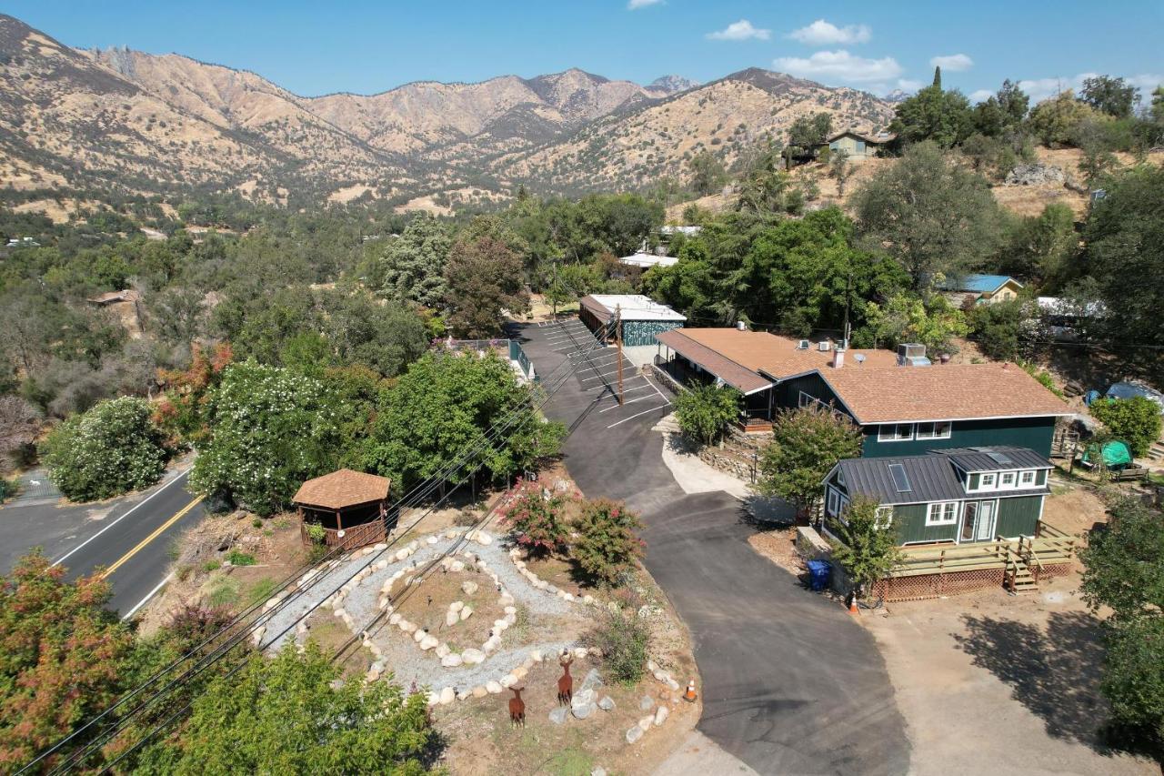ת'רי ריברס The Belle Sequoia Motel Rm9 מראה חיצוני תמונה
