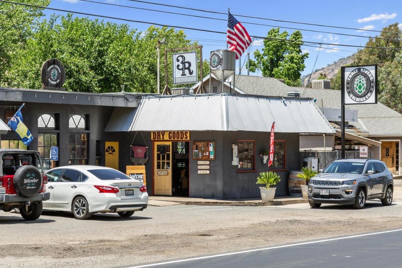 ת'רי ריברס The Belle Sequoia Motel Rm9 מראה חיצוני תמונה