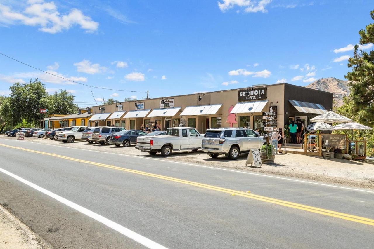 ת'רי ריברס The Belle Sequoia Motel Rm9 מראה חיצוני תמונה