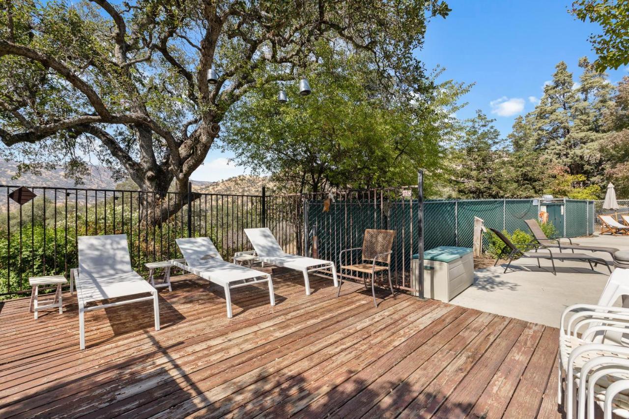 ת'רי ריברס The Belle Sequoia Motel Rm9 מראה חיצוני תמונה
