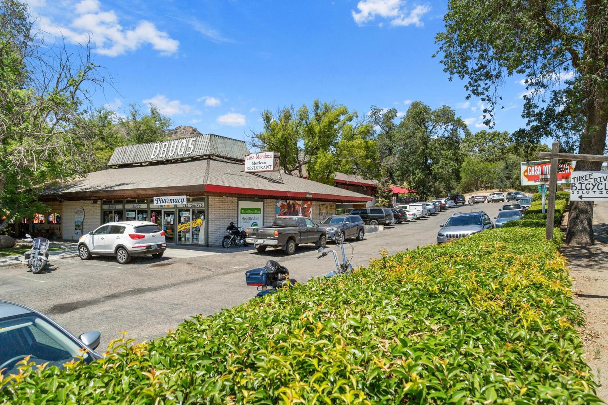 ת'רי ריברס The Belle Sequoia Motel Rm9 מראה חיצוני תמונה
